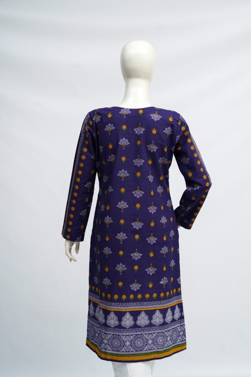 Baadal Gul Khaddar Kurti - Image 3