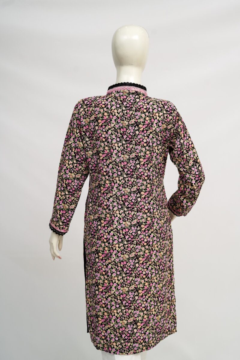Bloosom Muse Bosky Linen Kurti - Image 4