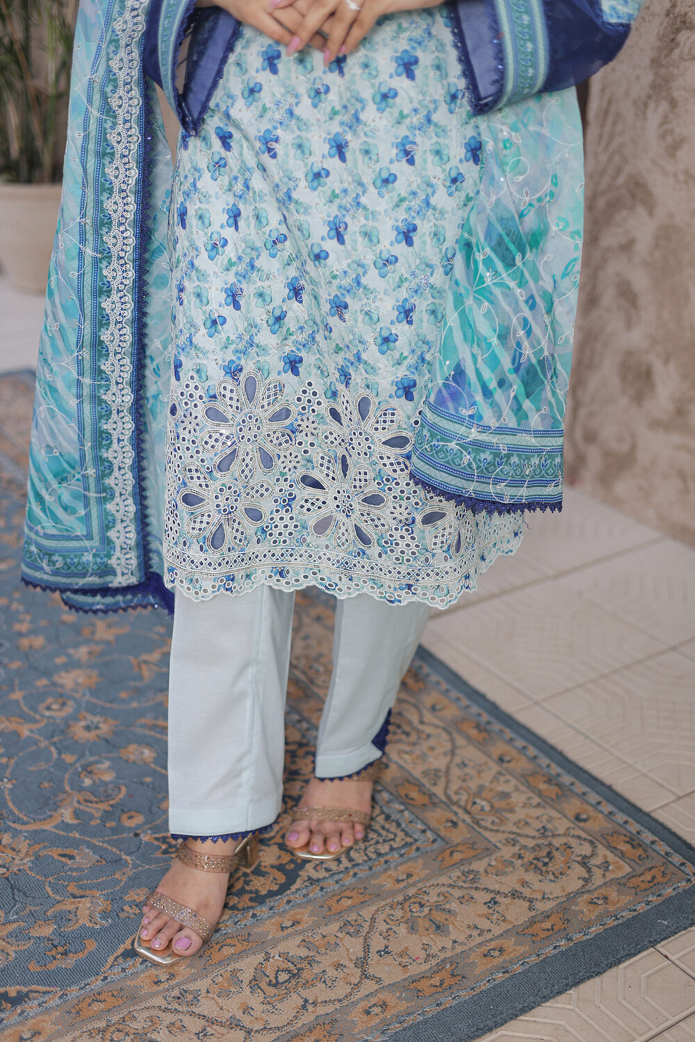 Lawn Chickenkari 3 piece - Image 8