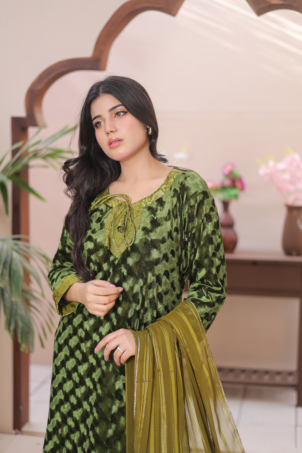 Green Velvet self print 3 piece - Image 3