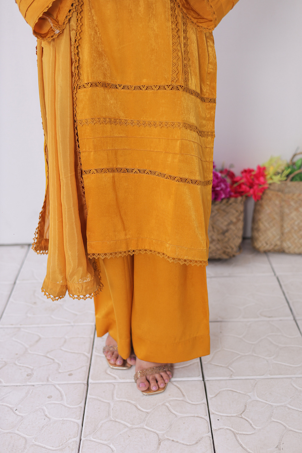 Mustard 3 Piece - Image 5